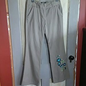 Daisy Fuentes Moda Trousers